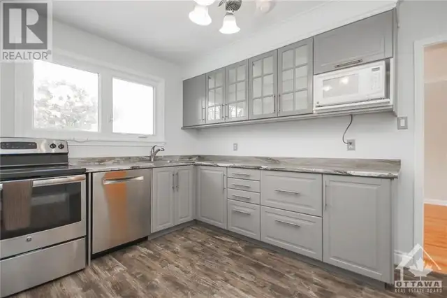 Single House Near Algonquin College A Large Room $950/month Now - Photo 3