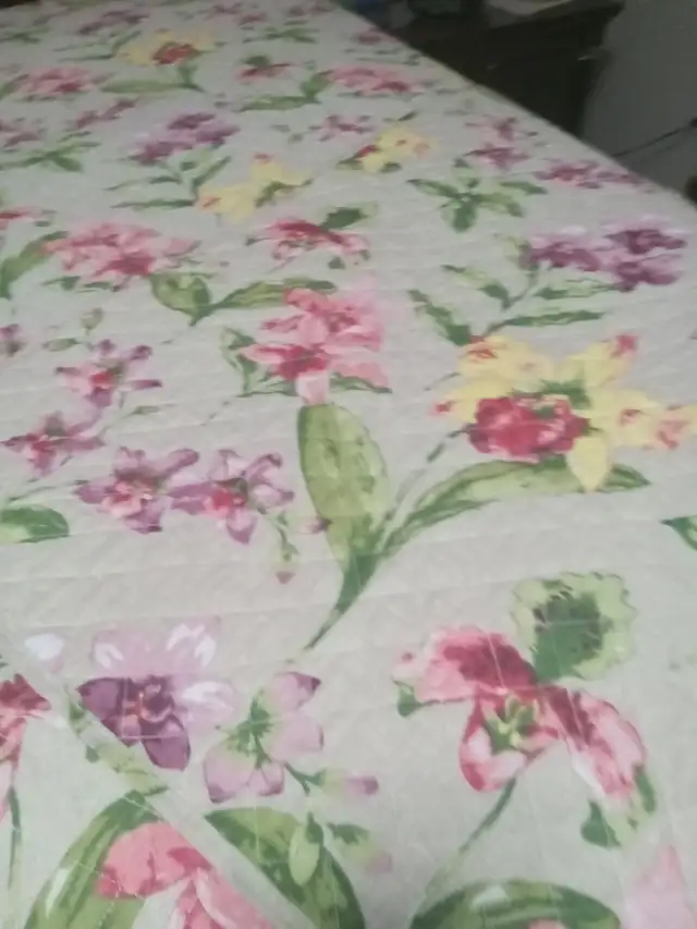 QUEEN SIZE QUILT- SUMMER COLOURS- COTTON - Photo 7