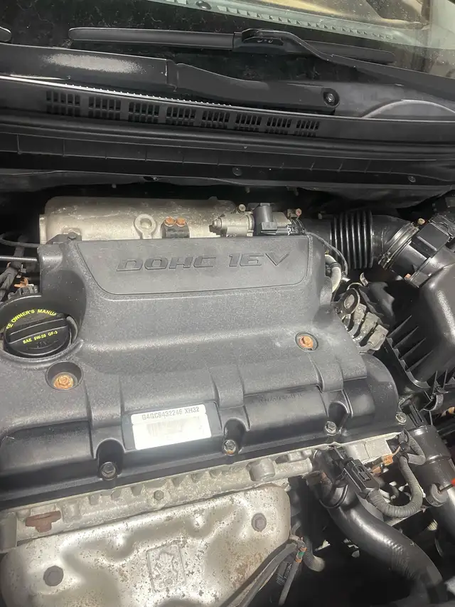 Hyundai ELANTRA - Photo 4