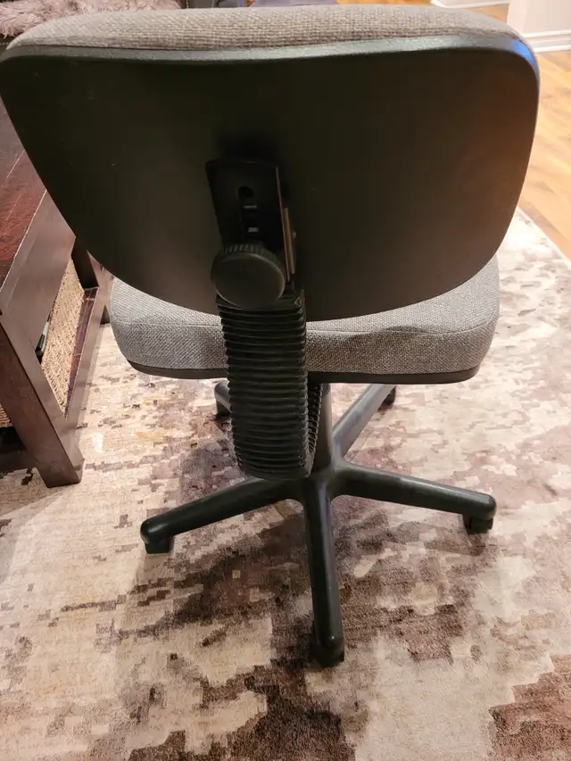 Grey Office Chair - Photo 2