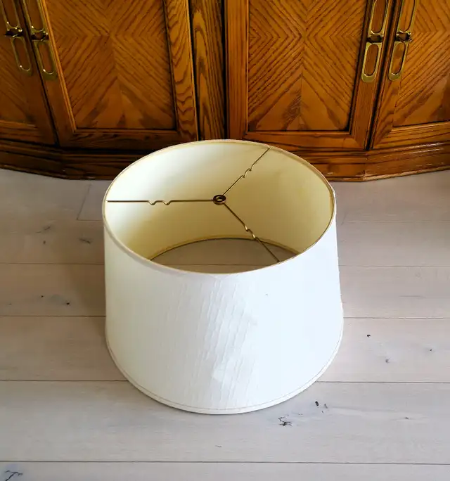 Large Lamp Shade - Photo 2