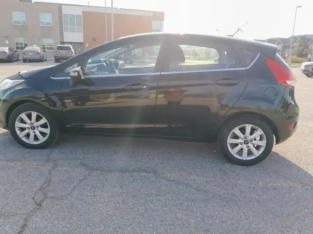 2012 Ford Fiesta SES - Photo 6