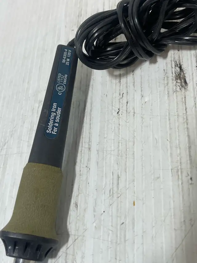 Soldering Iron - Photo 3