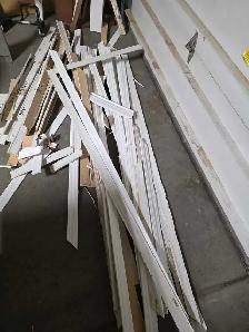 baseboard/Casing - Photo 2