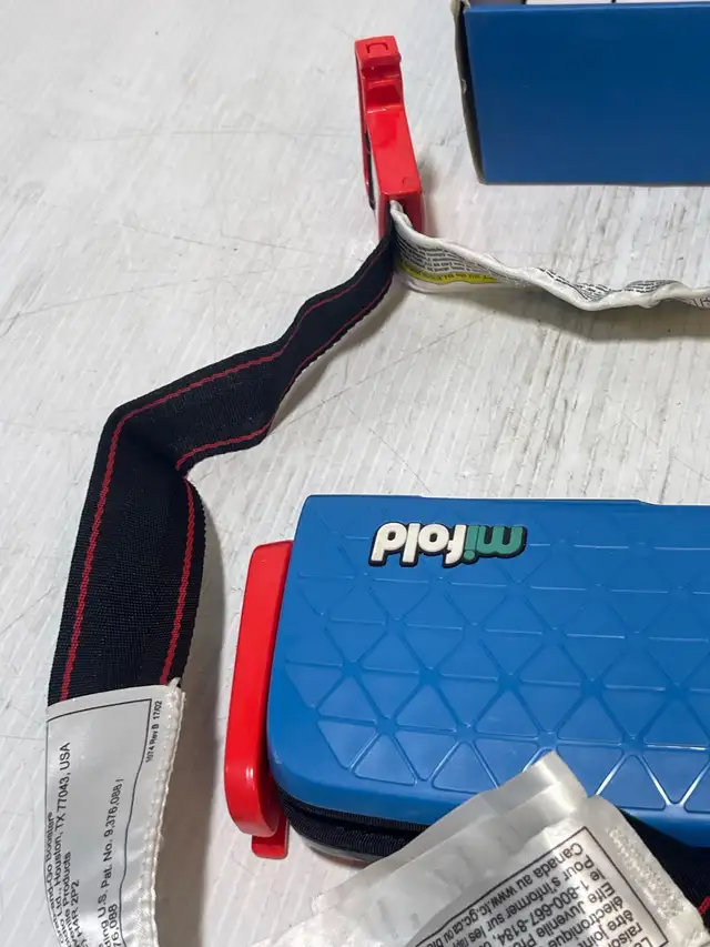 Mifold Booster Seat - Photo 8