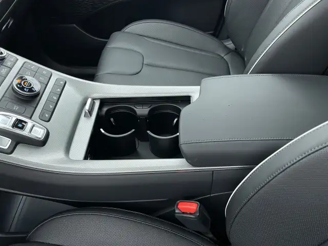 2024 Hyundai Palisade Urban 8-Passenger AWD Leather, 3rd Row, Na - Photo 28