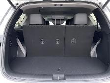 2024 Hyundai Palisade Urban 8-Passenger AWD Leather, 3rd Row, Na - Photo 32
