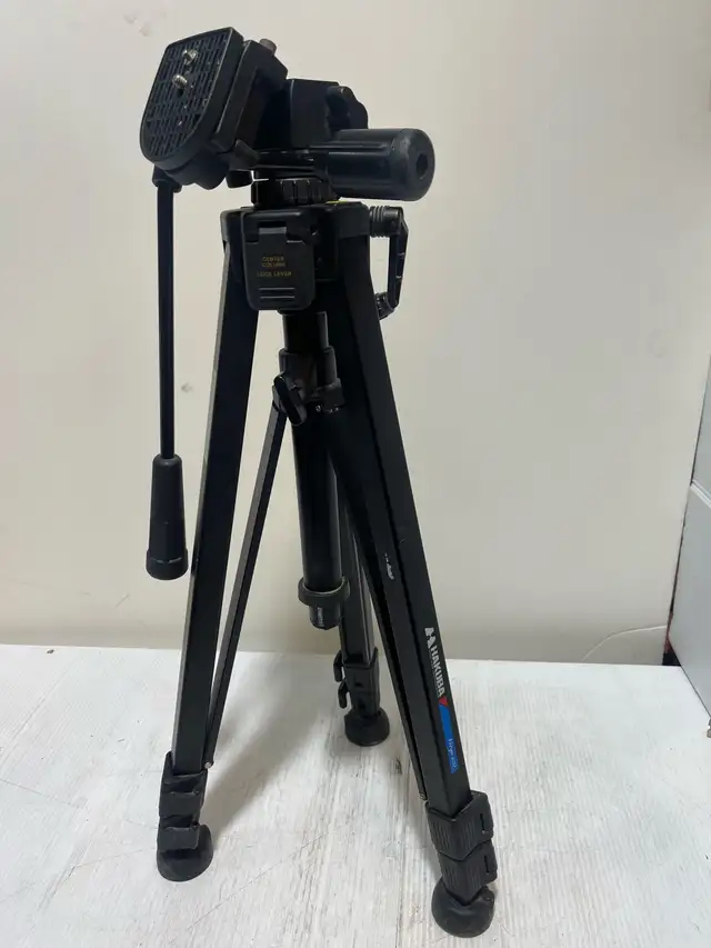 Hakuba Virgo 670 Tripod