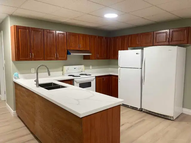 Downtown Bedrooms for Rent at 700 - Photo 2