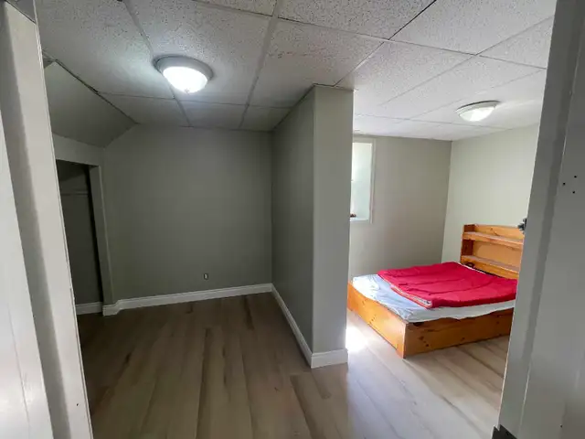 Downtown Bedrooms for Rent at 700 - Photo 3