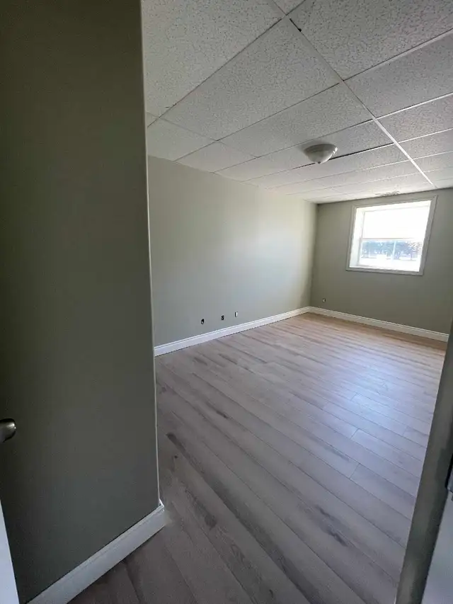 Downtown Bedrooms for Rent at 700 - Photo 4
