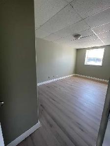 Downtown Bedrooms for Rent at 700 - Photo 4