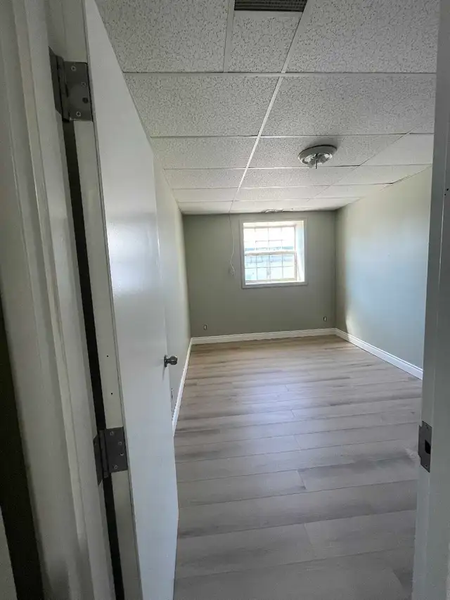 Downtown Bedrooms for Rent at 700 - Photo 6