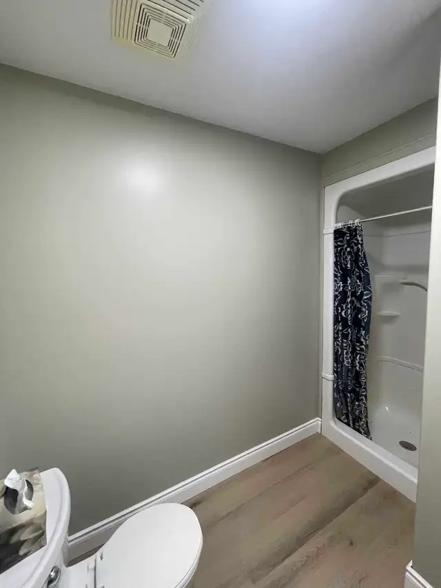 Downtown Bedrooms for Rent at 700 - Photo 9