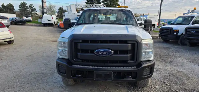 2015 Ford Super Duty F-250 SRW - 4x4 - 4 Doors - Tow Package! - Photo 2
