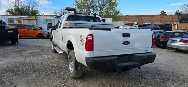 2015 Ford Super Duty F-250 SRW - 4x4 - 4 Doors - Tow Package! - Photo 5