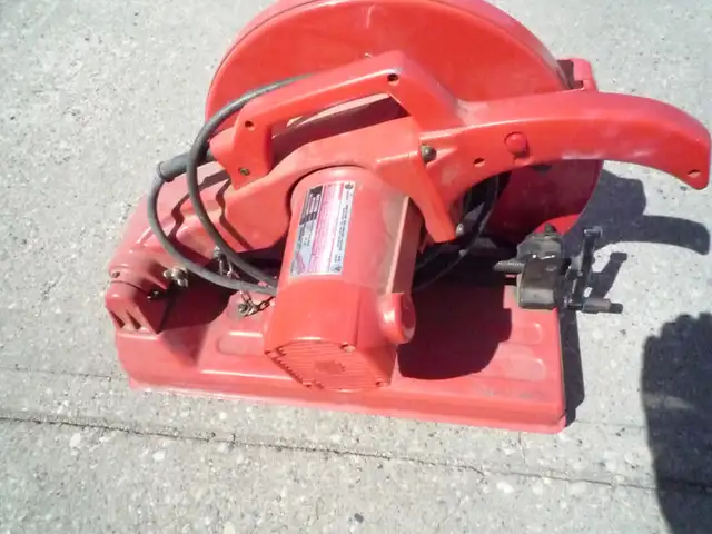 Milwaukee 14 inch Abrasive Saw - Photo 2