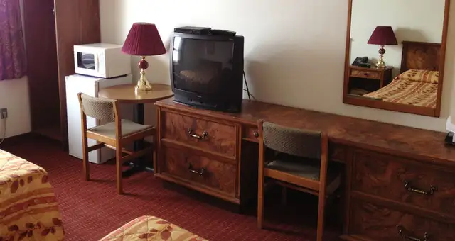 $450/wk - motel rm, all UTL, wifi, parking incld – Bolton - Photo 3