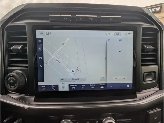 2022 Ford F-150 LARIAT 3.5L V6/Touch Nav/Pano Sunroof/Camera - Photo 3