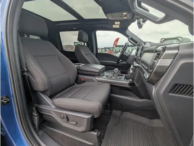 2022 Ford F-150 LARIAT 3.5L V6/Touch Nav/Pano Sunroof/Camera - Photo 22