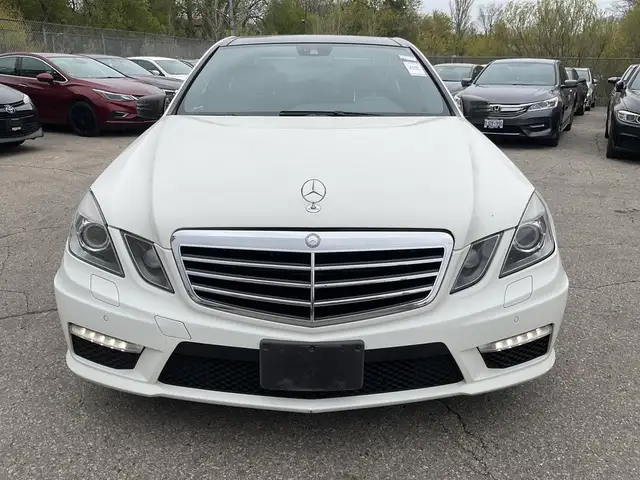 2010 Mercedes-Benz E-Class E63 AMG Sedan - LTHR! NAV! BACK-UP CA - Photo 2