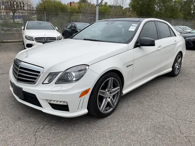 2010 Mercedes-Benz E-Class E63 AMG Sedan - LTHR! NAV! BACK-UP CA - Photo 3