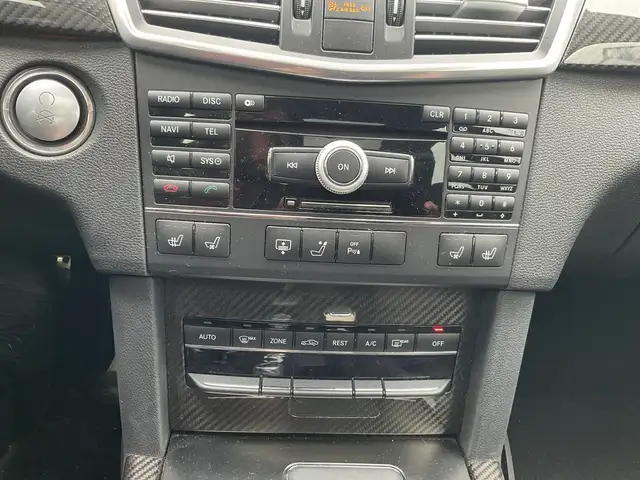 2010 Mercedes-Benz E-Class E63 AMG Sedan - LTHR! NAV! BACK-UP CA - Photo 18