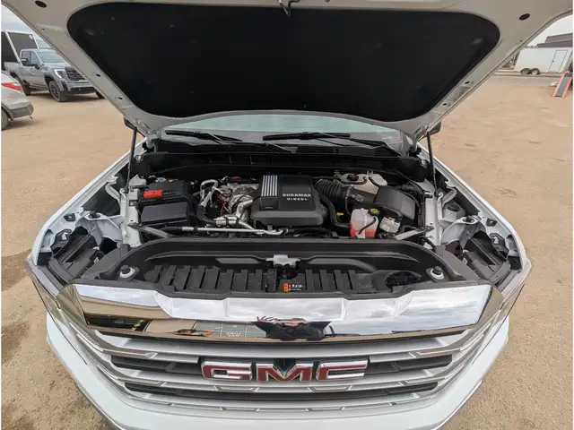 2025 GMC Sierra 1500 SLE 3.0L Diesel/Touch Nav/Camera - Photo 4
