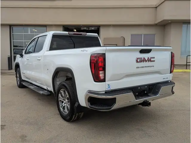 2025 GMC Sierra 1500 SLE 3.0L Diesel/Touch Nav/Camera - Photo 11