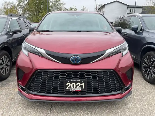 2021 Toyota Sienna XSE AWD - LEATHER! NAV! BACK-UP CAM! BSM! SUN - Photo 2