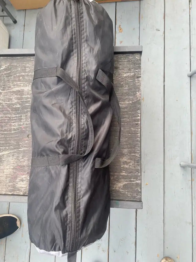 TENT - 2 - 4 PERSON