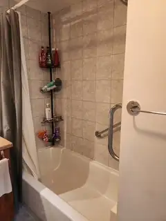 Superbe grand 5 ½ spacieux et très propre à louer Longueuil. - Photo 13