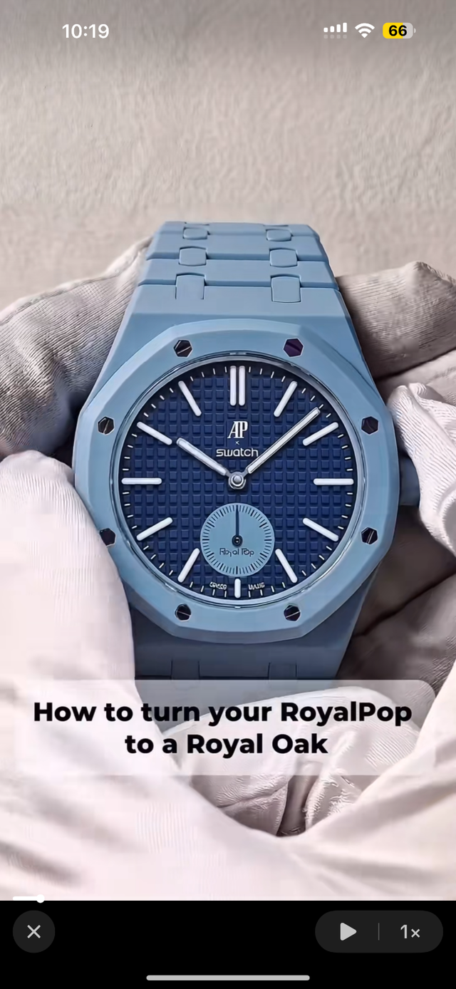 Swatch X AP Royal Pop Pocket Watch - Photo 2