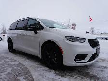 2024 Chrysler Pacifica TOURING-L \'S\' FWD, 7 PASSENGER, LOADED - Photo 3