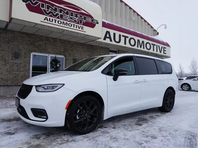 2024 Chrysler Pacifica TOURING-L \'S\' FWD, 7 PASSENGER, LOADED - Photo 8