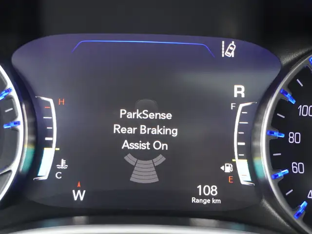 2024 Chrysler Pacifica TOURING-L \'S\' FWD, 7 PASSENGER, LOADED - Photo 20