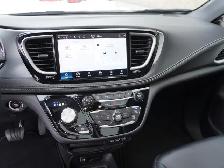 2024 Chrysler Pacifica TOURING-L \'S\' FWD, 7 PASSENGER, LOADED - Photo 25