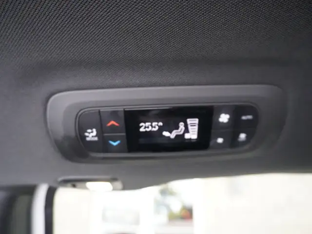 2024 Chrysler Pacifica TOURING-L \'S\' FWD, 7 PASSENGER, LOADED - Photo 46