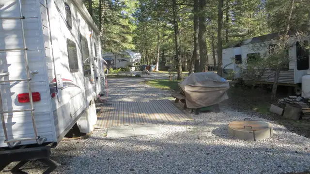 Radium Hot Springs RV Lot - Mountain Shadows Resort  - INCENTIVE - Photo 2