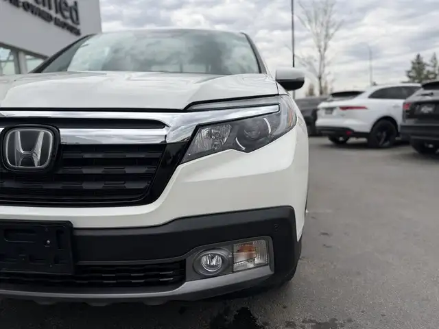 2017 Honda Ridgeline Touring - Photo 11