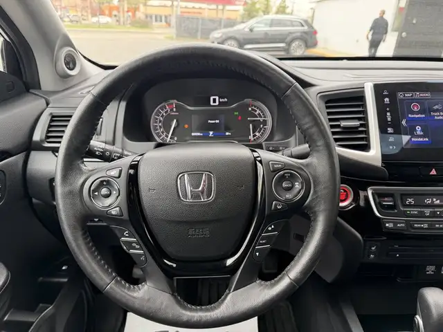 2017 Honda Ridgeline Touring - Photo 18