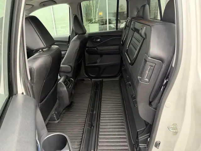 2017 Honda Ridgeline Touring - Photo 26