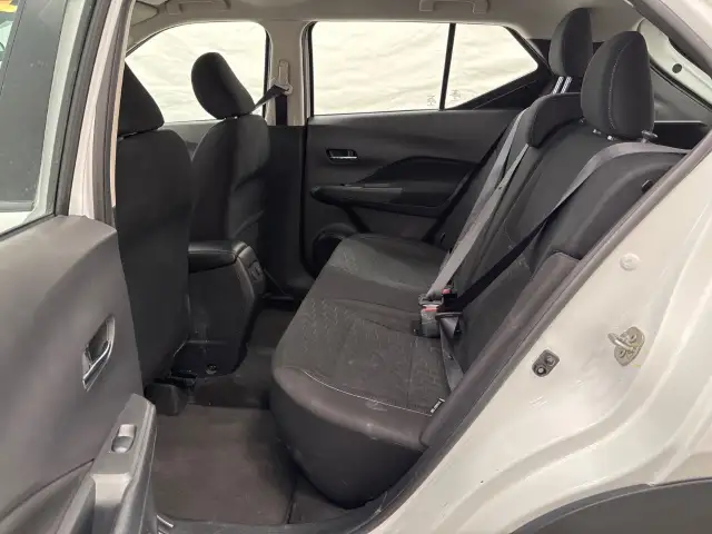 2025 Nissan Kicks Play - Photo 11