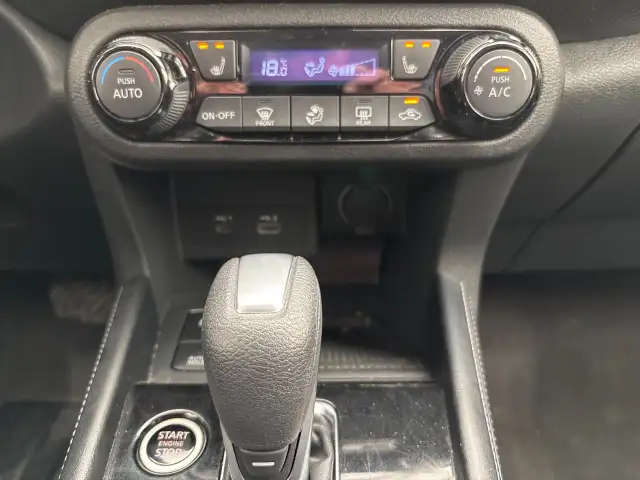 2025 Nissan Kicks Play - Photo 15
