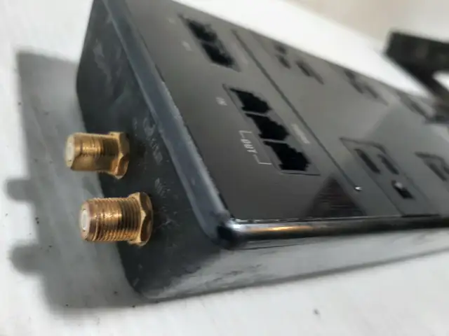 Blackout HDP910 power centre - Photo 4
