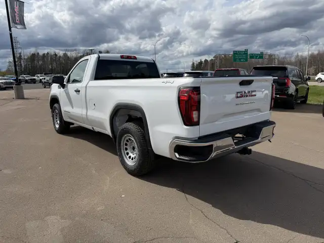 2026 GMC Sierra 1500 Pro - $453 B/W - Photo 4