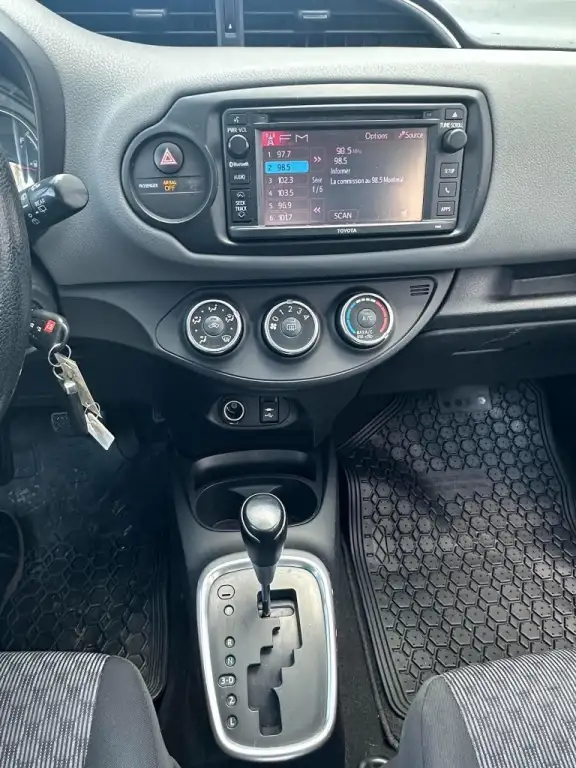 2015 Toyota Yaris financement Maison disponible - Photo 14