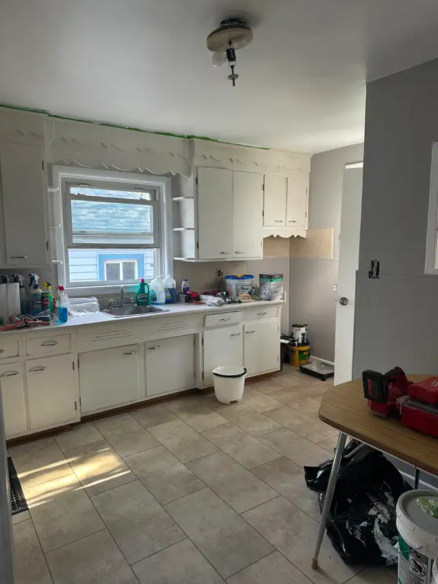 Entire 2 Bedroom House For Rent Exclusive with Garage - Photo 3