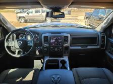 2023 Ram 1500 Classic Crew Cab 4X4 Tradesman 5.7L - Rebuilt Titl - Photo 11