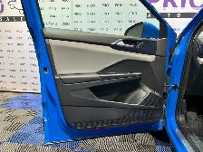 2023 Volkswagen Taos - Photo 9
